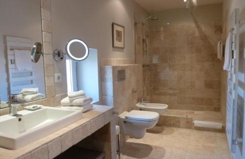 Boulbon Bed & Breakfast | La Maison Saint Jean
