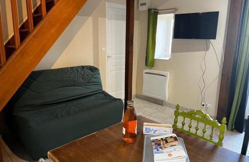 Tour-en-Bessin House | La maison Sainte Anne
