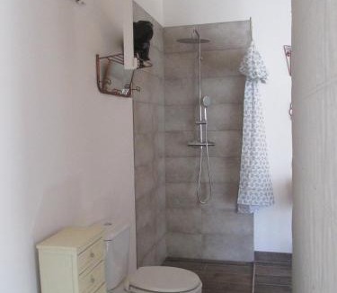 LʼAiguillon-sur-Mer Bed & Breakfast | La Maison Salée