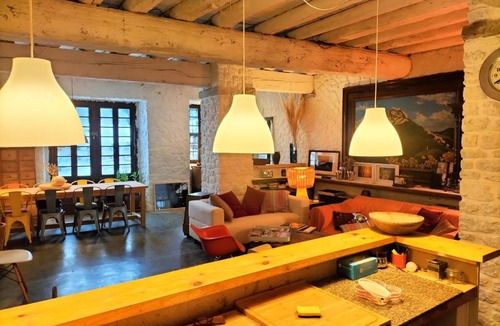 Montsegur Bed & Breakfast | la maison sous le château