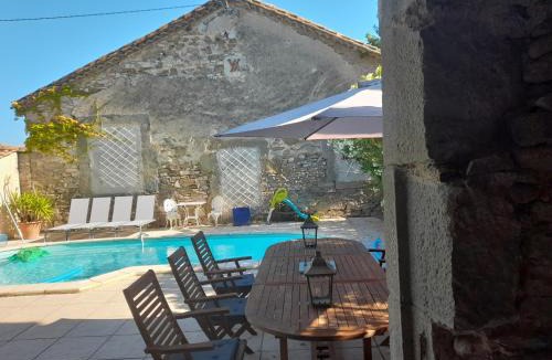 Sainte-Valiere House | La maison SPA, PISCINE et CLIMATISATION