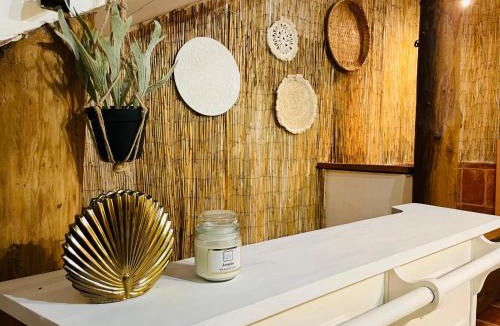 Besseges House | La Maison TILIA