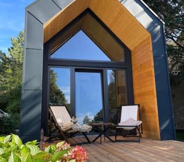 Baccarat Ski Chalet | LA MAISON UGOLIN Tiny House and INÈS