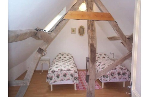 Tortefontaine Cottage | La Maison Verte