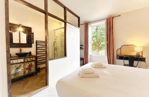 Onzain Bed & Breakfast | La Maison Voyage Bed and Breakfast