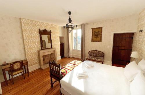 Onzain Bed & Breakfast | La Maison Voyage Bed and Breakfast