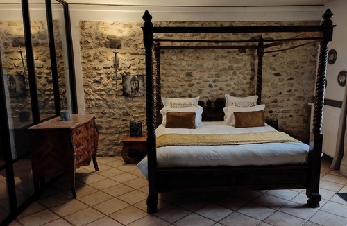 Crest Bed & Breakfast | La Maison XV