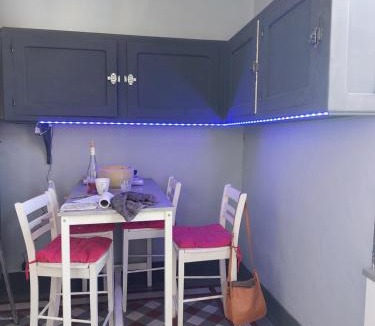 Saint-Amand-Montrond House | La maison Zola