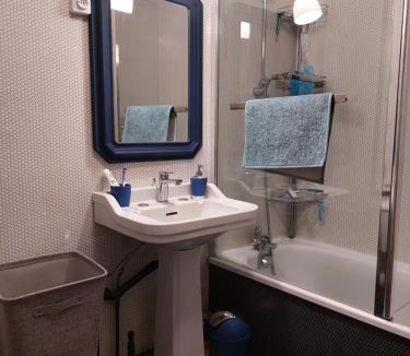 Saint-Amand-Montrond House | La maison Zola