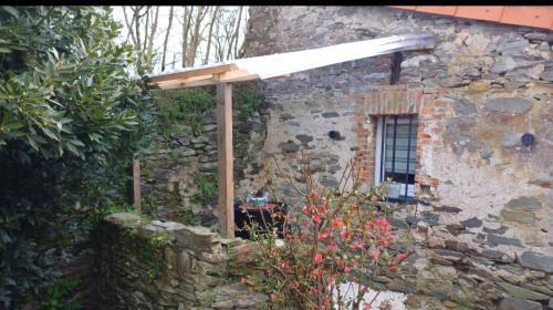 Chanzeaux Ski Chalet | La maisonette Mellona