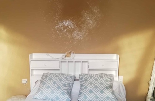 La Voulte-sur-Rhone House | La Maisonnette near via'rhona