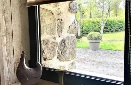 Pommerit-le-Vicomte Apartment | La Maisonnette du Four à Pain