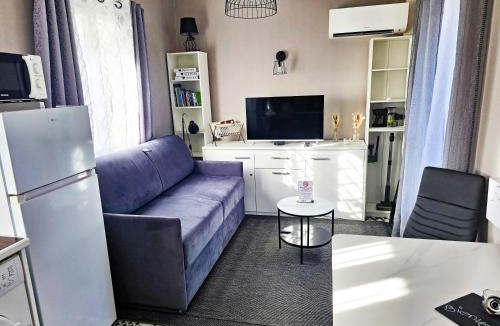 Chatuzange-le-Goubet House | La maisonnette de Pizancon