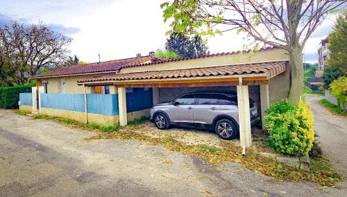 Chatuzange-le-Goubet House | La maisonnette de Pizancon