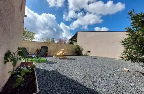 Doix-les-Fontaines House | La Maisonnette du Marais - 1 à 6 Pers