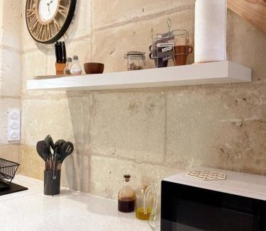 Azay-le-Rideau House | La Maisonnette de Carreaux