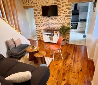 Sainte-Magnance House | La Maisonnette de Chevannes