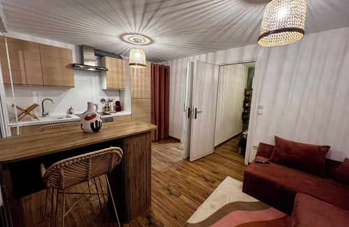 Dullin House | La maisonnette de la Planchette 5 min from Lac d'Aiguebelette - Peace & quiet