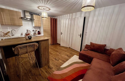 Dullin House | La maisonnette de la Planchette 5 min from Lac d'Aiguebelette - Peace & quiet