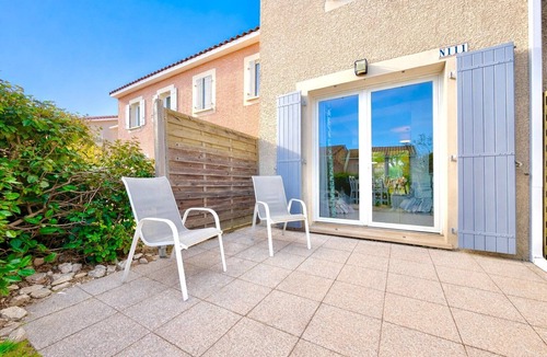 Calvisson Apartment | La Maisonnette du mas, 6 guests, Pool in Calvisson