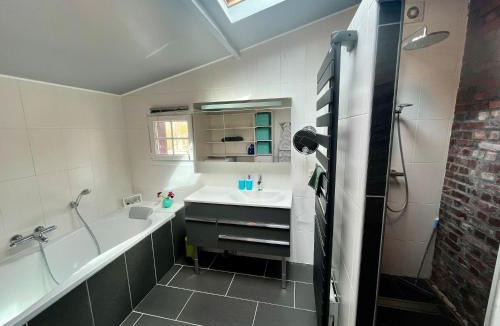 Hermival-les-Vaux House | La Maisonnette d'Hermival à 2 min de Lisieux - Jardin - Pkg - Wifi