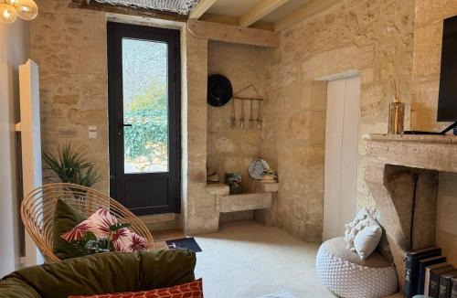 Naujan-et-Postiac Villa | La Maisonnette d'Émilion