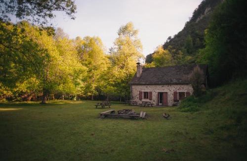 Osse-en-Aspe House | La Maisonnette