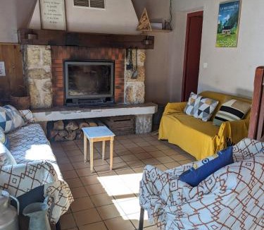 Osse-en-Aspe House | La Maisonnette