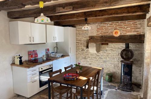 Saint-Cirq-Lapopie House | La maisonnette Sidonie de Ganil