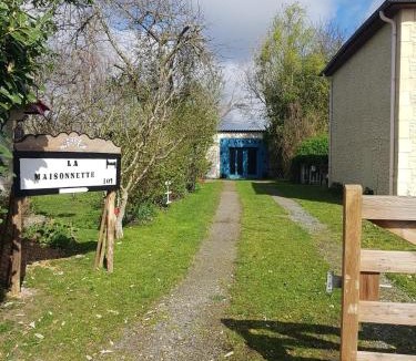 Saint-Ouen-en-Belin House | La maisonnette 301