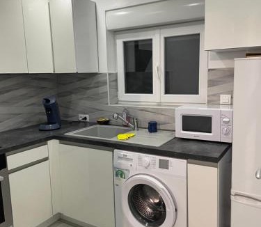 Fabregues House | La Maisonnette Provençale