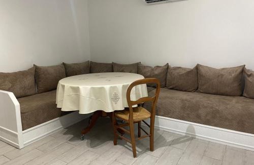 Fabregues House | La Maisonnette Provençale