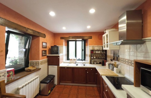 Fuentes de Penacorada House | La Majada II House. C.R. for children Located in the foothills of the Picos de Europa.
