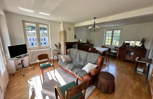 Murat-sur-Vebre Apartment | La MALAGUEÑA