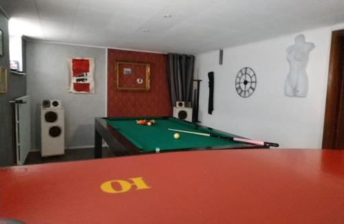 Schiltigheim Bed & Breakfast | La Malle - la suite