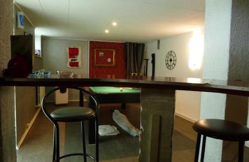 Schiltigheim Bed & Breakfast | La Malle - la suite