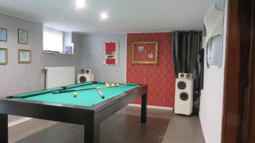 Schiltigheim Bed & Breakfast | La Malle - la suite