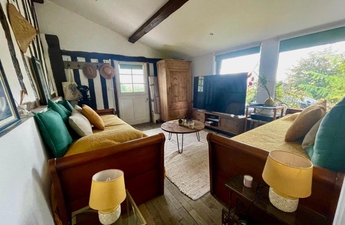 Bonneville-sur-Touques Villa | La Mamana