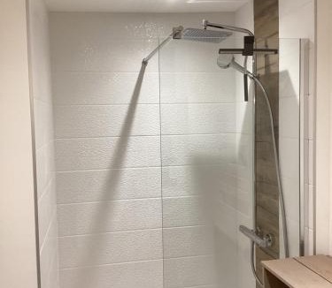 Ornans House | La Mamone