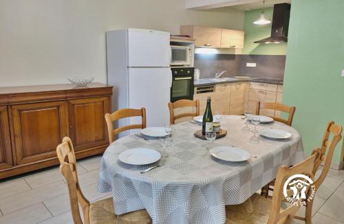L'Huisserie House | LA MANCELLIERE