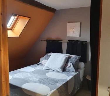 Vatan Apartment | La Mansarde: appartement tout confort à Vatan