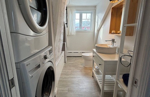 Riviere-du-Loup Regional County Municipality Apartment | La Mansarde