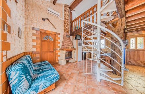 Saint-Seurin-de-Cadourne House | La Maréchale