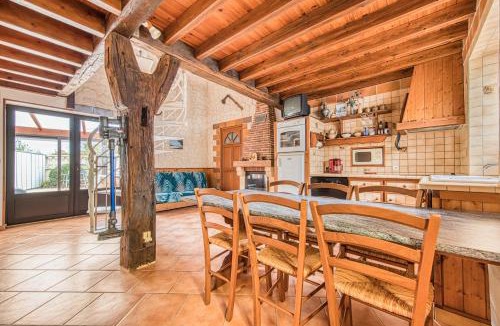 Saint-Seurin-de-Cadourne House | La Maréchale