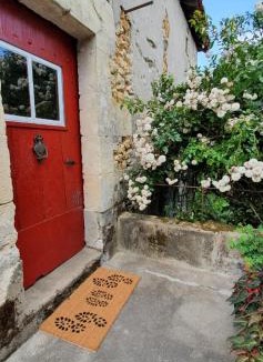 Brossac House | La Marguerite