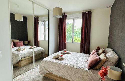 Cesson-Sevigne Villa | La Marine - Maison Cesson Sévigné Spa & jeux