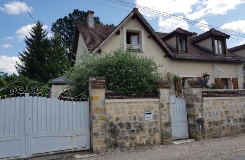 Bourron-Marlotte Bed & Breakfast | La Marlottine