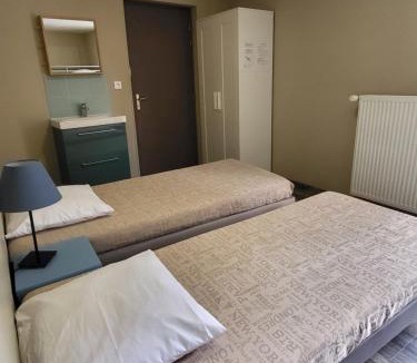 Le Bourg-d'Oisans Bed & Breakfast | La Marmotte De La Meije