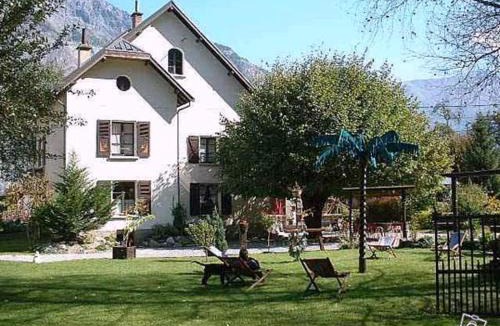 Le Bourg-d'Oisans Bed & Breakfast | La Marmotte De La Meije