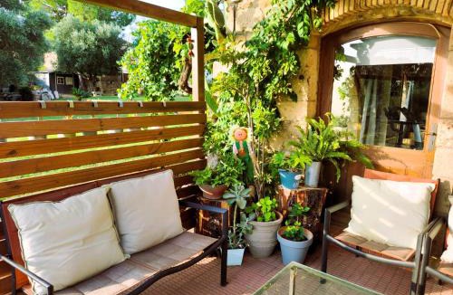 Garrigas Bed & Breakfast | La Masia Costa Brava -Adults Only